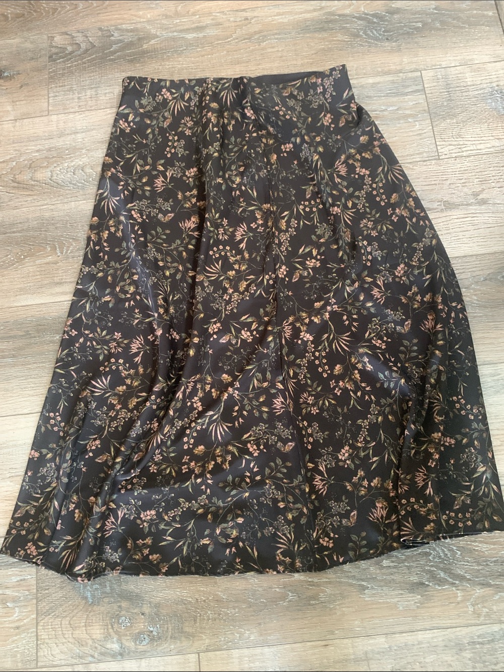 Reitmans Black A-Line Skirt with Muted Floral Print